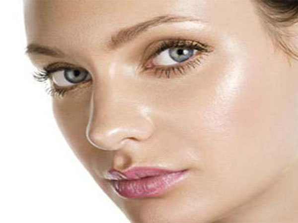 Cách Chăm Sóc Da Dầu Tại Nhà