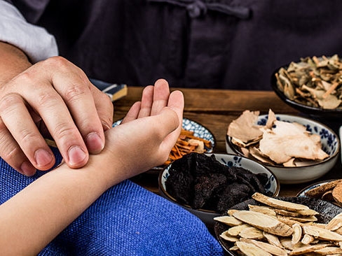 Mạn đàm phương pháp trị liệu tâm lý của Đông y