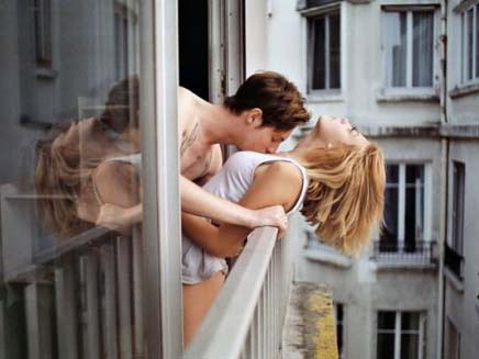 Yêu Cuồng Nhiệt Như Một Cô Gái Pháp